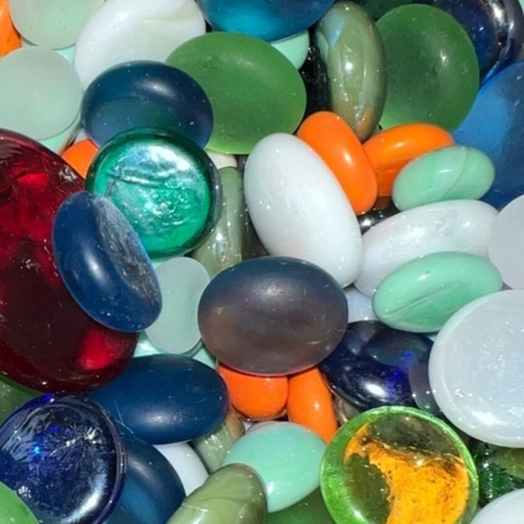 Assorted Fish Tank Marbles - Picture 2 of 5